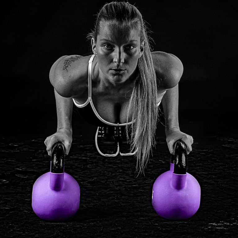 Kettlebell harangsúlyok MOVIT®  14 kg kék világos